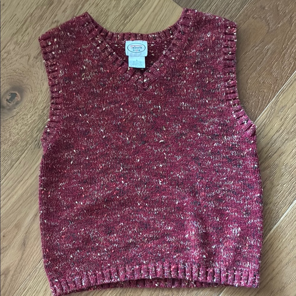 Red Knit Sleeveless Sweater Vest